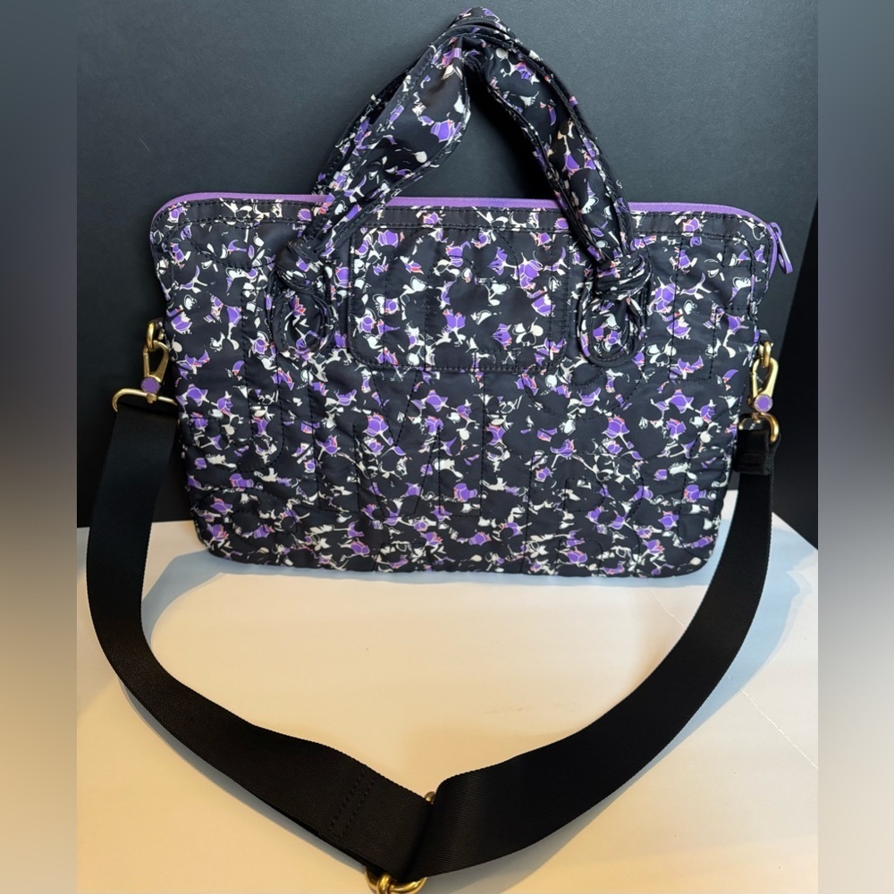 Marc by Marc Jacobs  nylon laptop bag in a black and purple floral - Picture 2 of 9